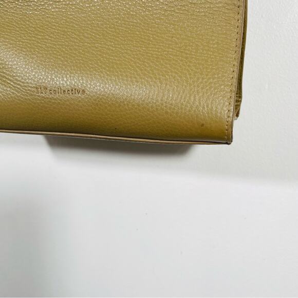 ELT Collective Taupe Woodland Leather Convertible Backpack Crossbody Nashville - Picture 5 of 14